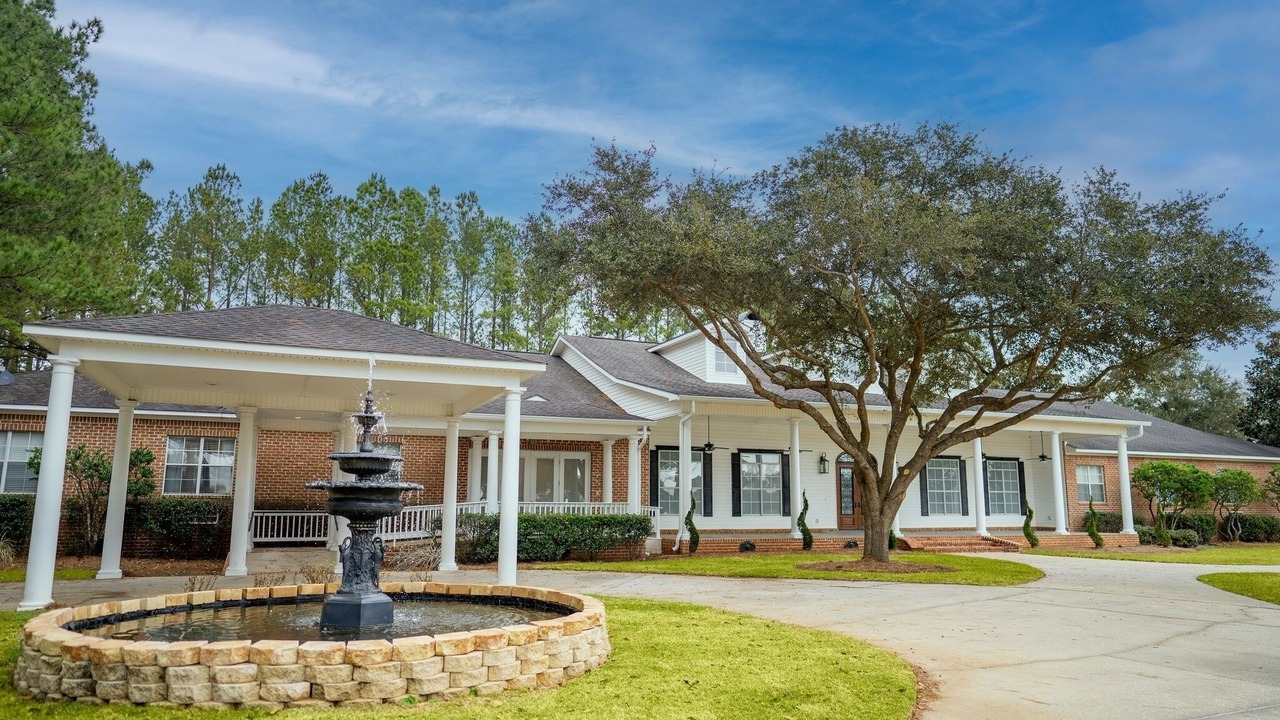 Photo of Outdoor in Grand Bay