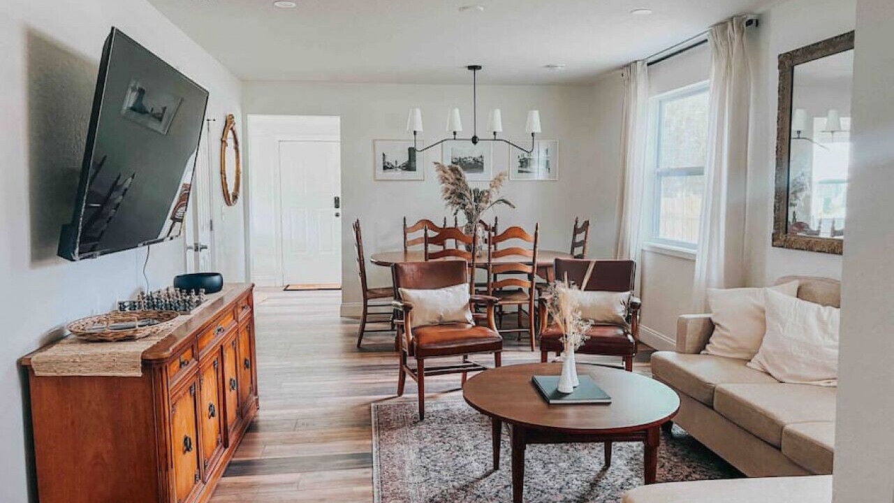 Photo of Livingroom in Sanford