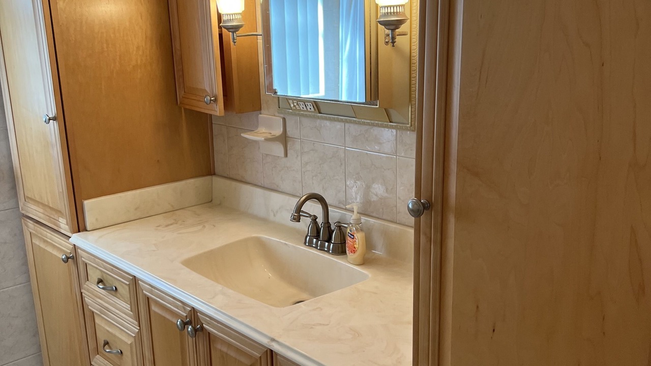 Photo of Bathroom in Astor