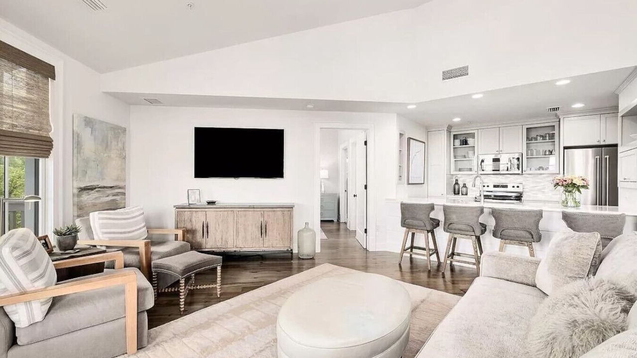 Photo of Livingroom in Rosemary Beach