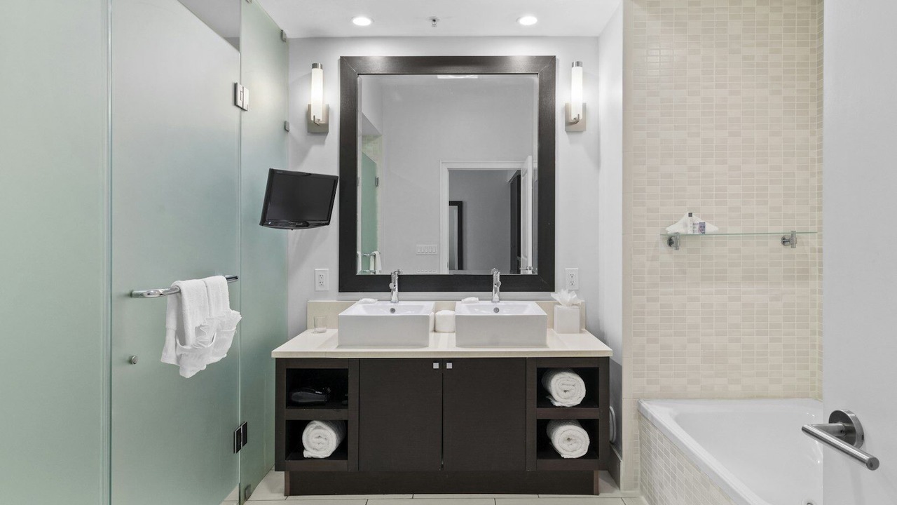 Photo of Bathroom in Ludlam