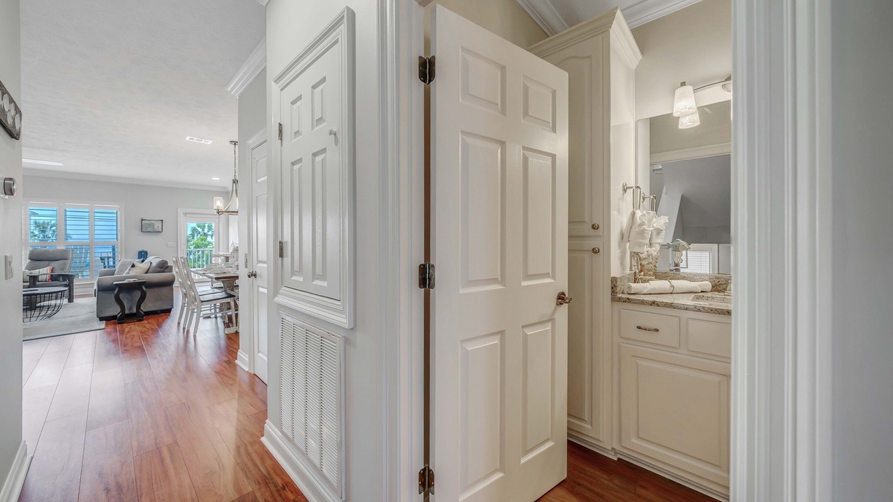 Photo of Bathroom in Laguna Beach Estates