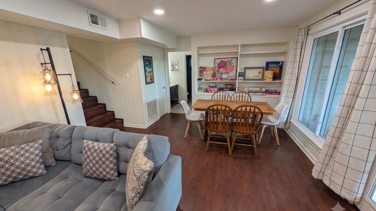 Photo of Livingroom in Highlands - Perkins