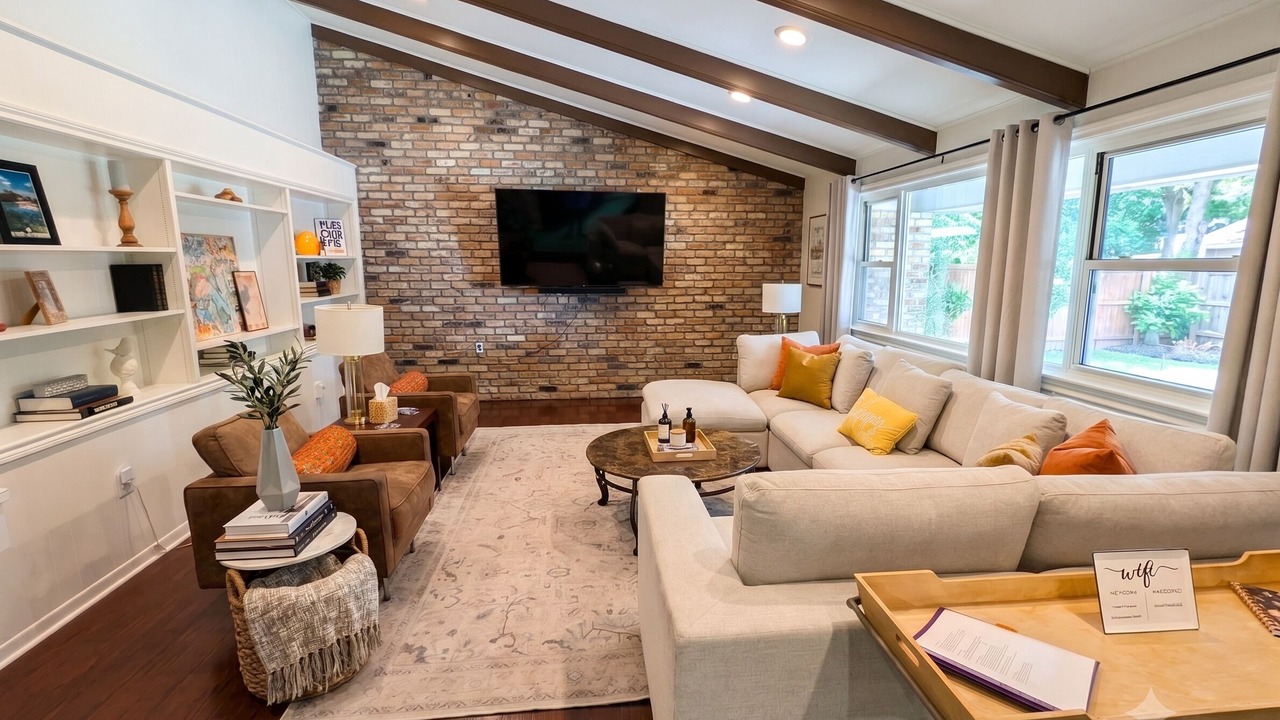 Photo of Livingroom in Highlands - Perkins