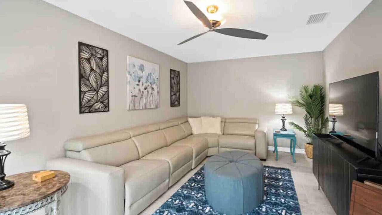 Photo of Livingroom in Warrington