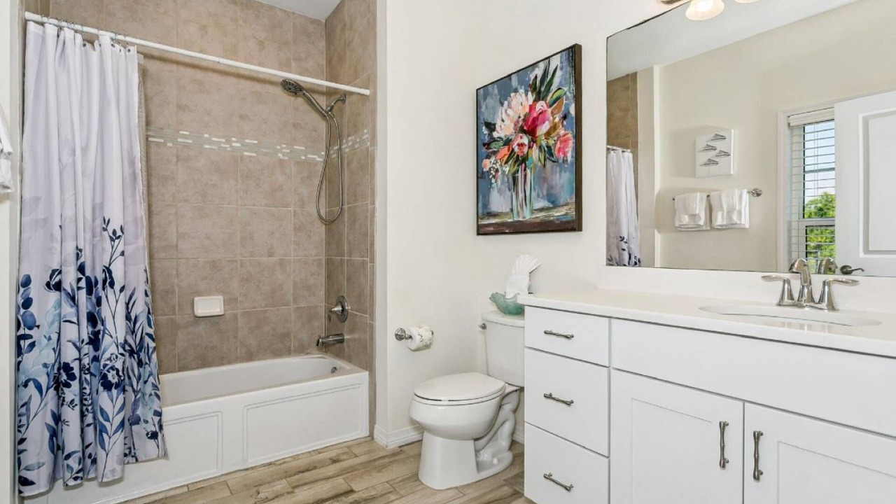 Photo of Bathroom in Ono Island