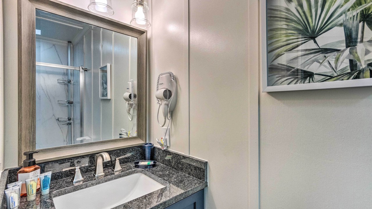 Photo of Bathroom in Mary Esther