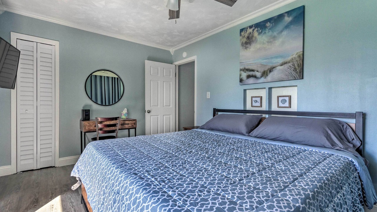 Photo of Bedroom in Mary Esther