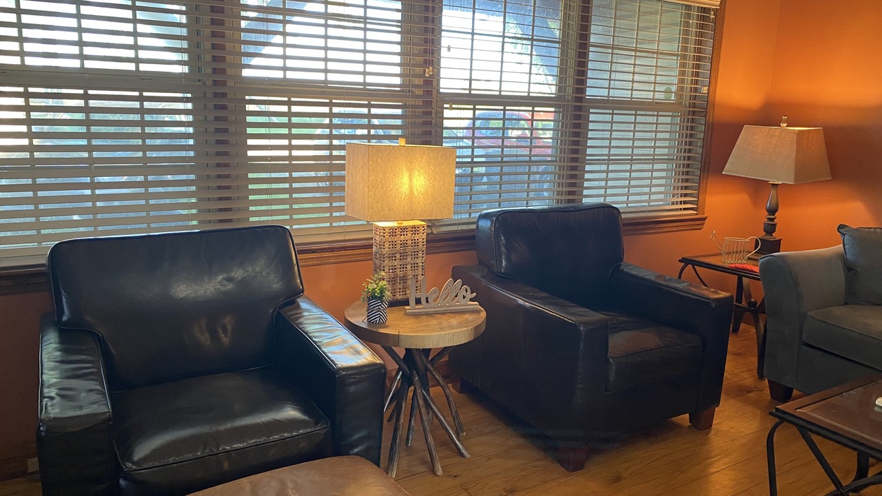 Photo of Livingroom in Groveoak