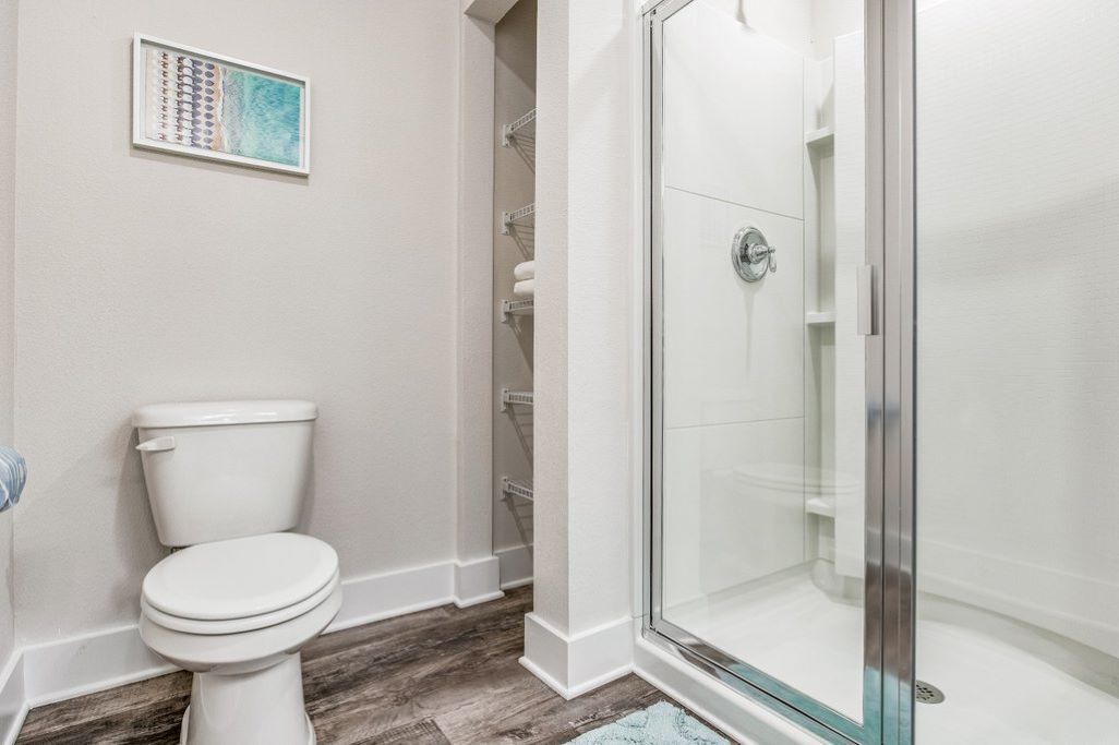 Photo of Bathroom in Pine Forest
