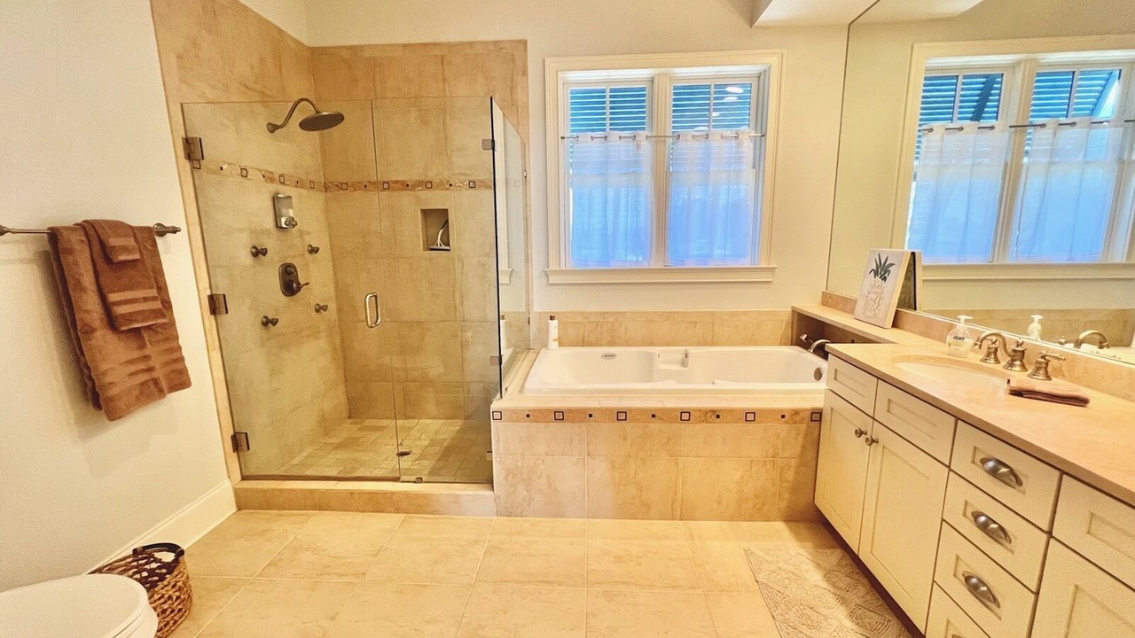 Photo of Bathroom in Crawfordville
