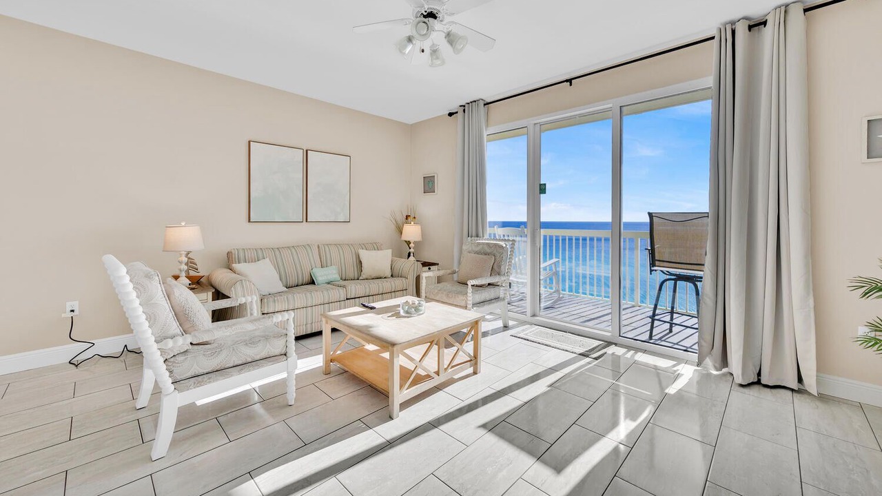 Photo of Bedroom in Miramar Beach