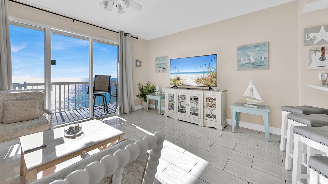 Photo of Bedroom in Miramar Beach