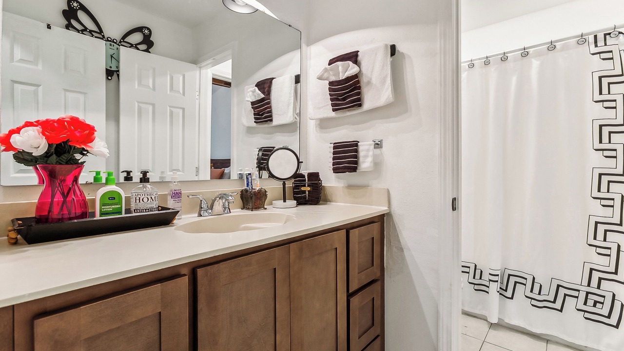 Photo of Bathroom in Destrehan