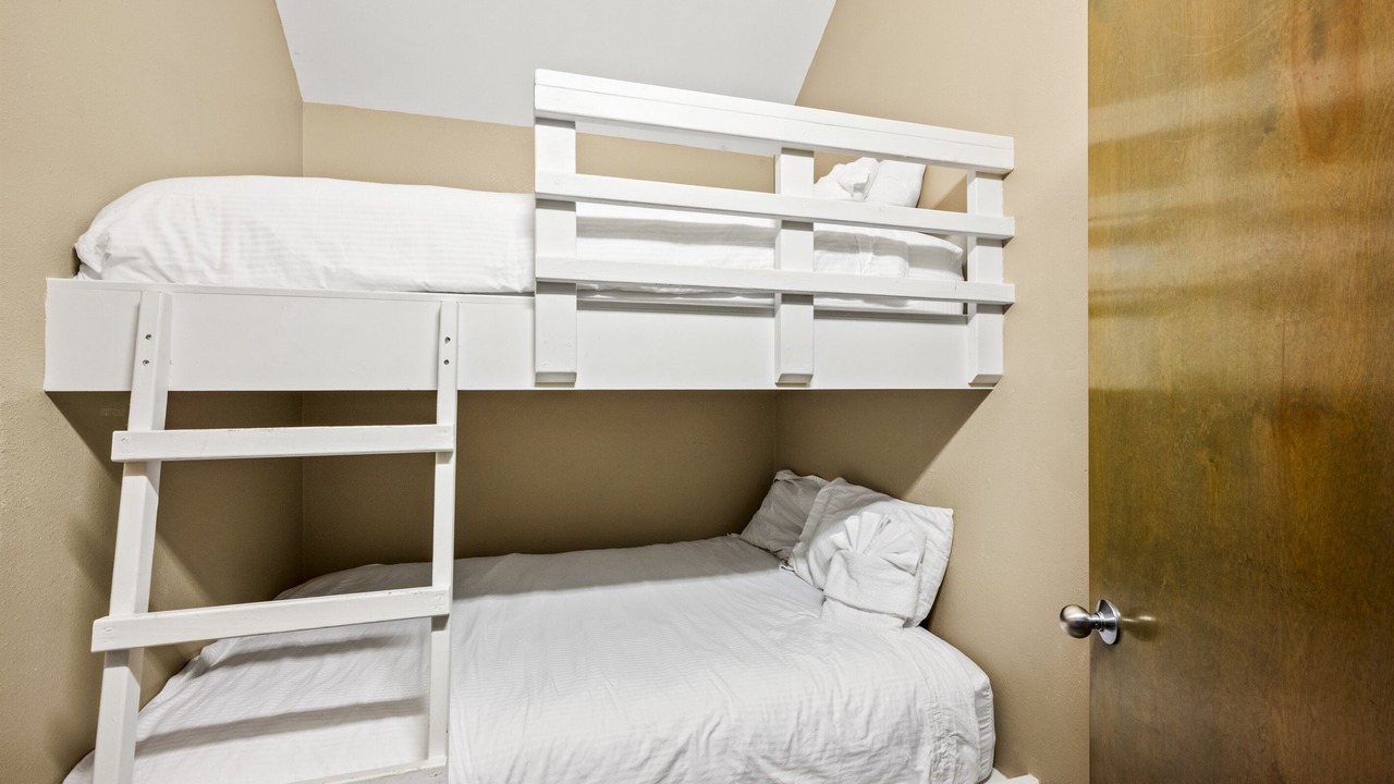 Photo of Bedroom in Plantation