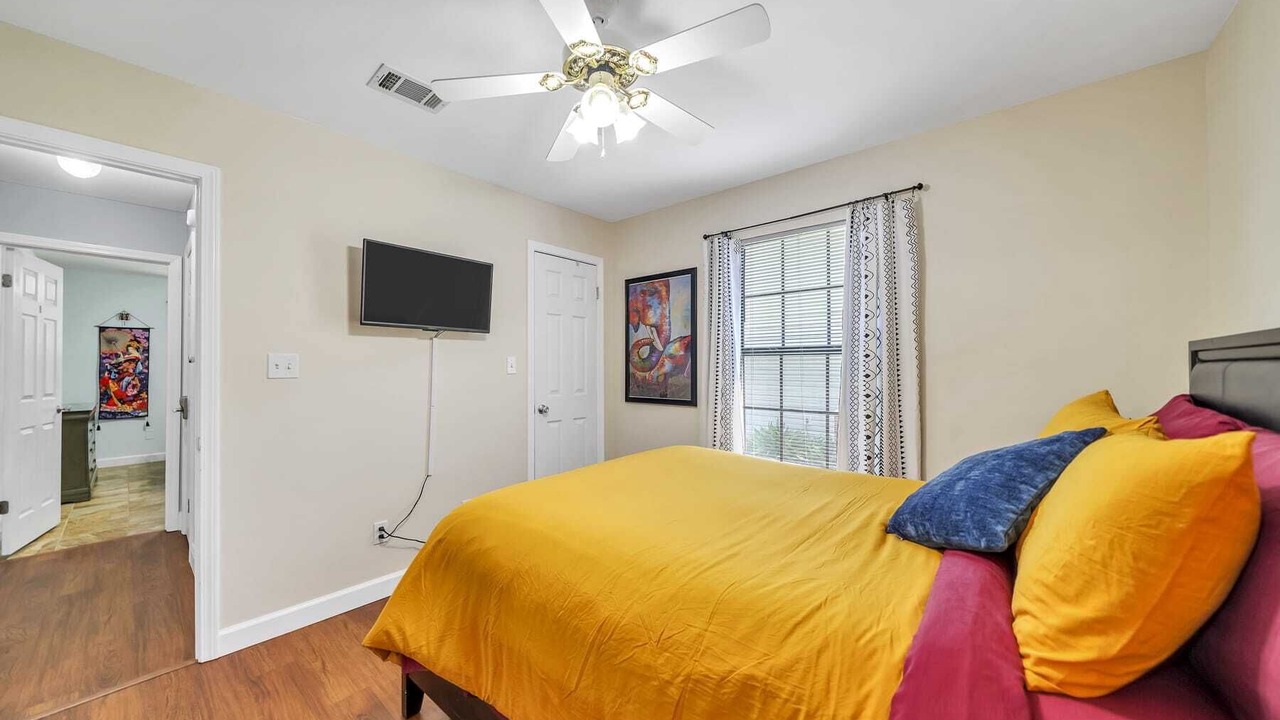 Photo of Bedroom in Wright