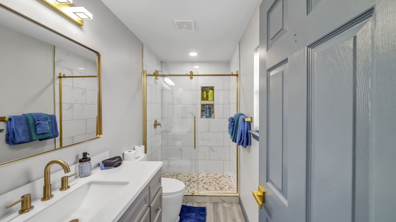 Photo of Bathroom in Navarre