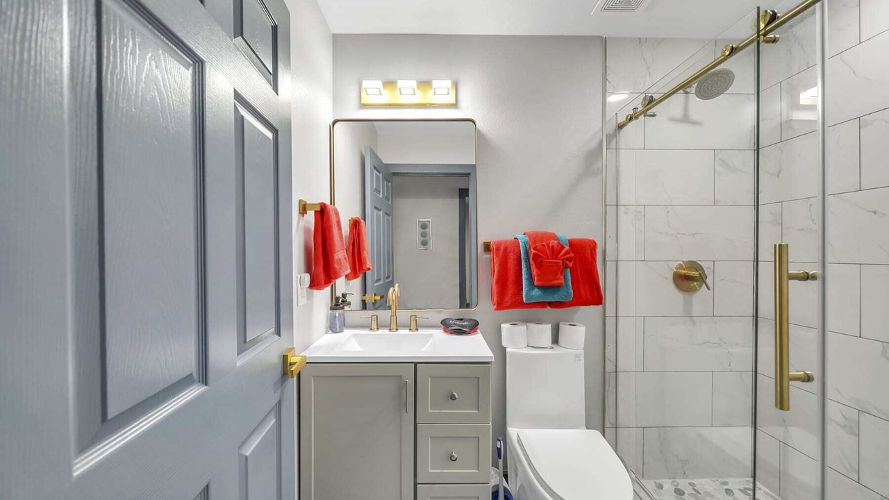 Photo of Bathroom in Navarre