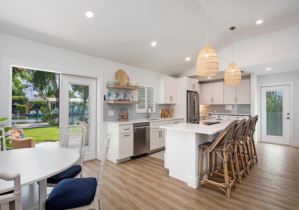 Photo of Kitchen in Isles of Capri