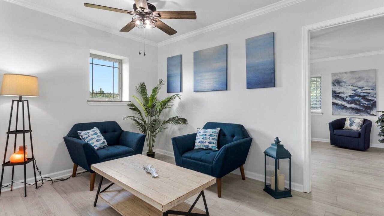 Photo of Livingroom in Biloxi