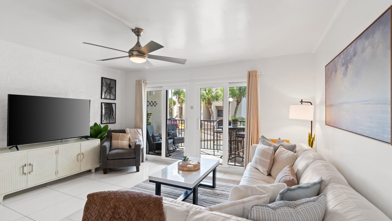 Photo of Livingroom in Bel Air