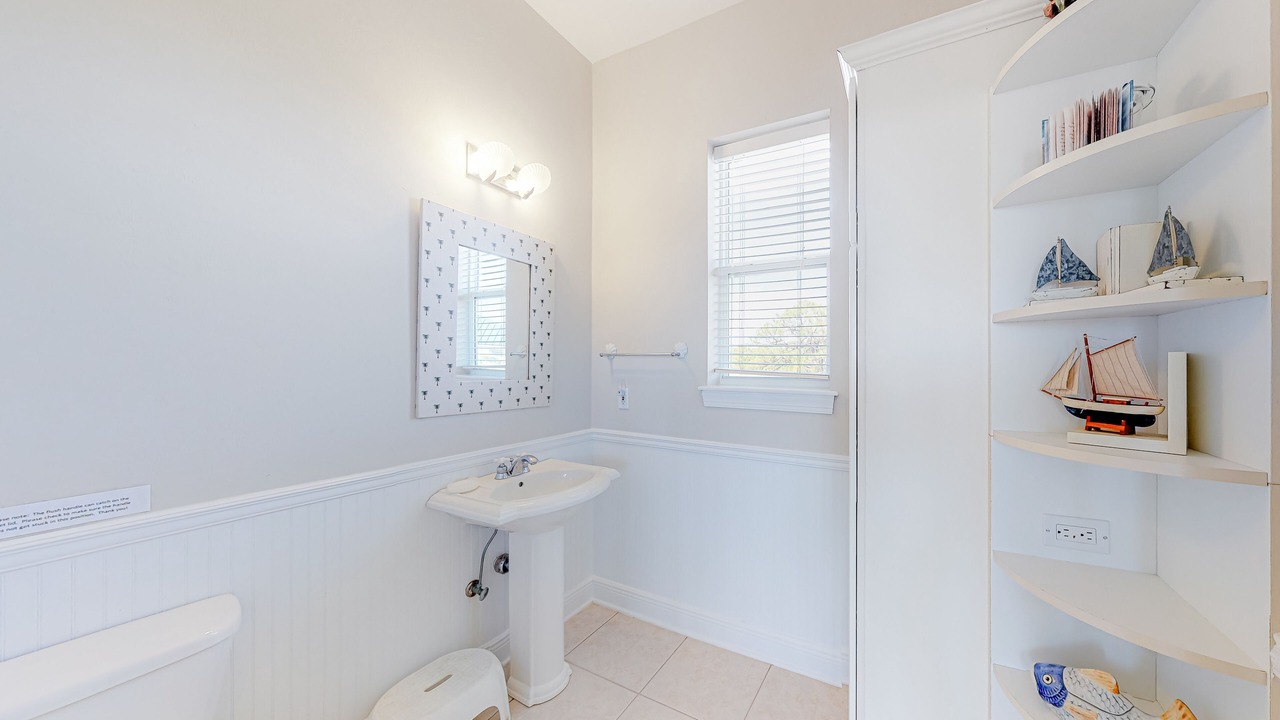 Photo of Bathroom in Treasure Beach Village