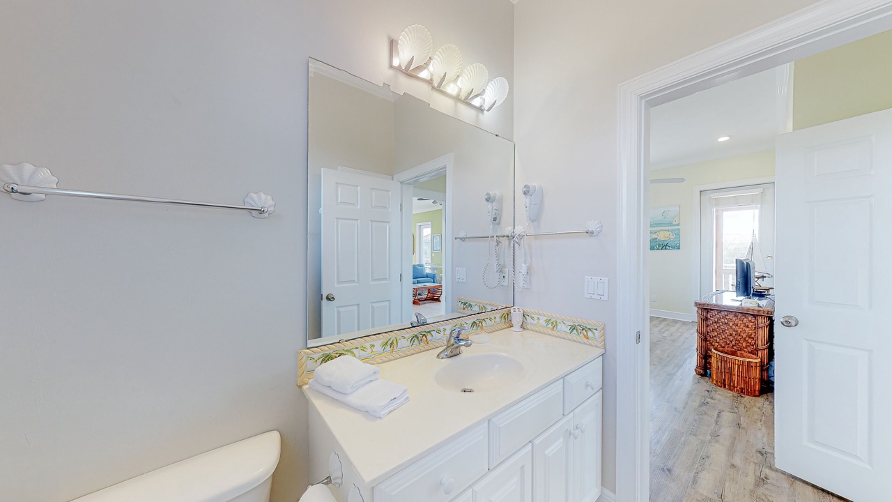 Photo of Bathroom in Treasure Beach Village