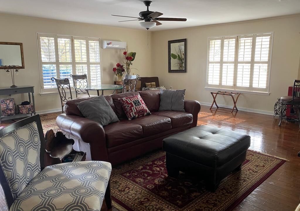 Photo of Livingroom in Tyler