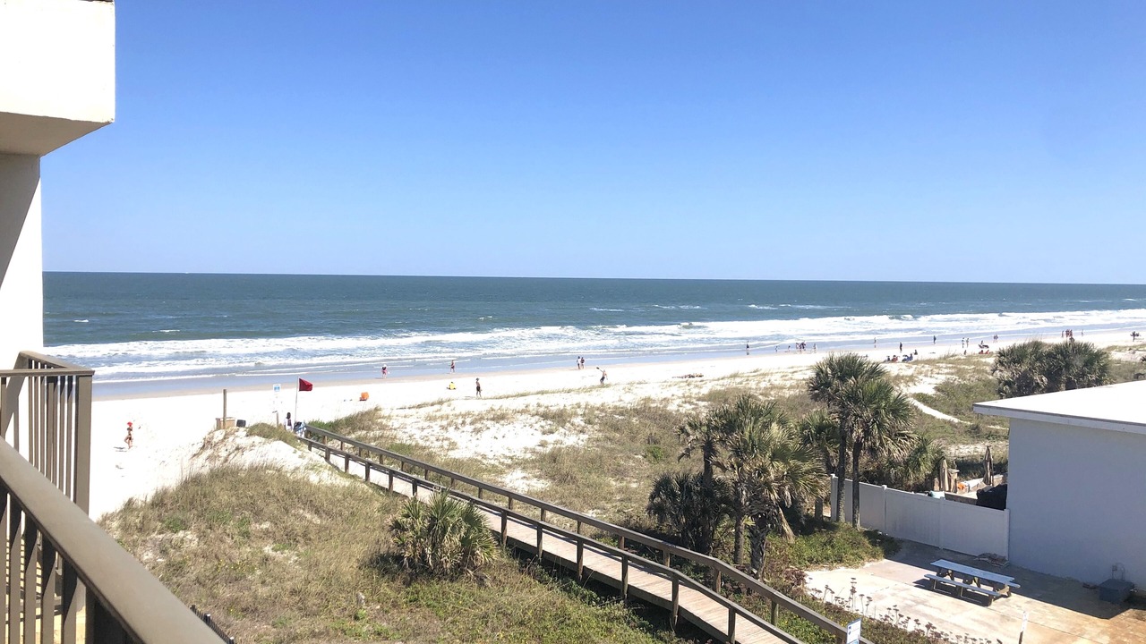 Photo of Patio Balcony in Jacksonville Beach