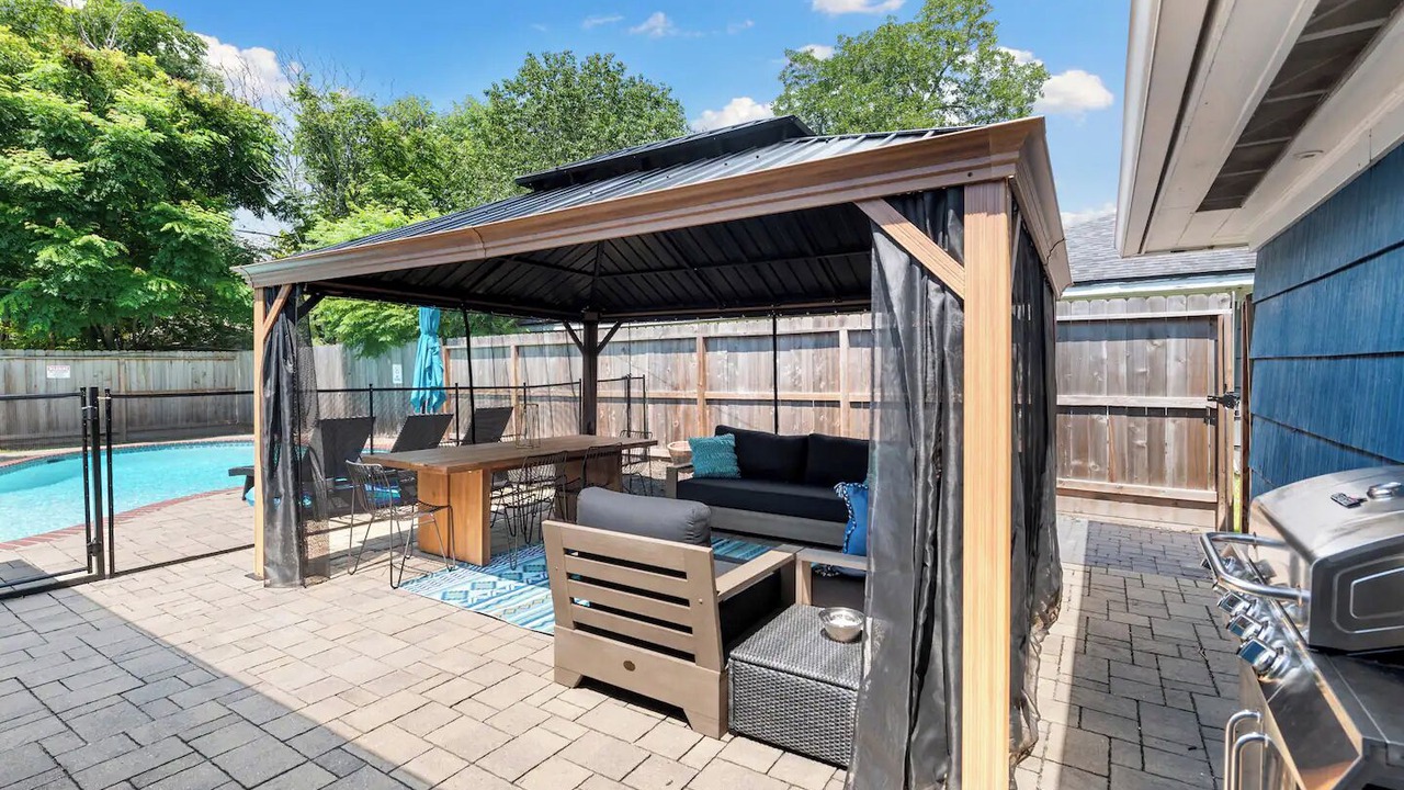 Photo of Outdoor in Braeswood Place