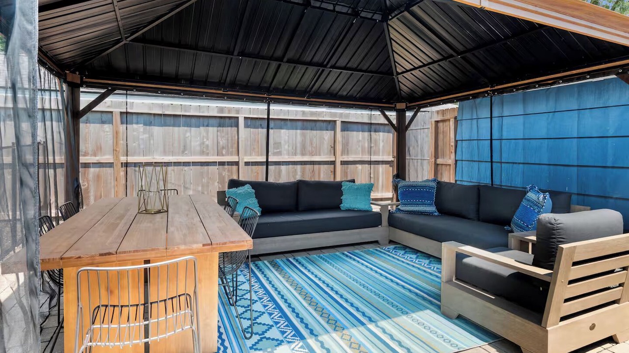 Photo of Outdoor in Braeswood Place