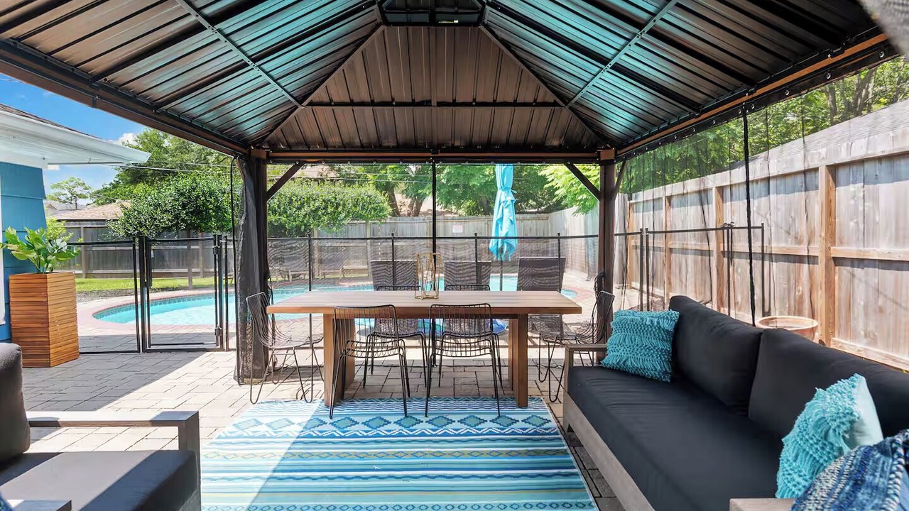 Photo of Outdoor in Braeswood Place
