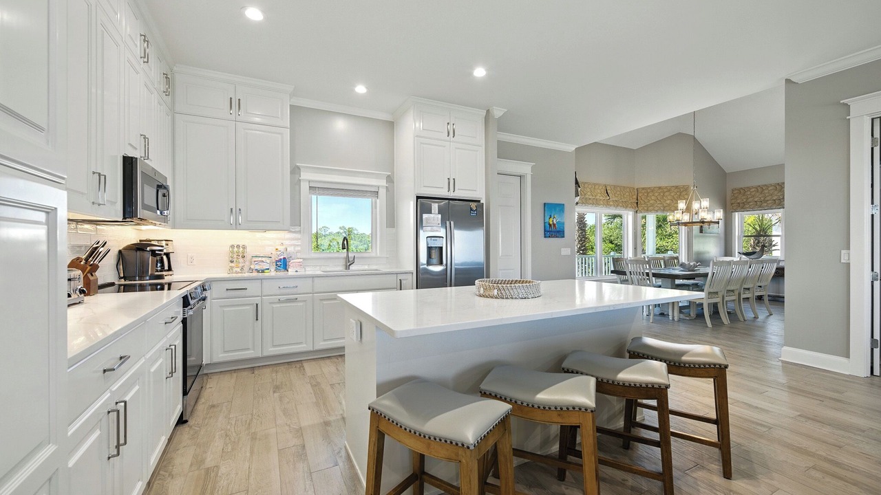 Photo of Kitchen in Sea Palm Village