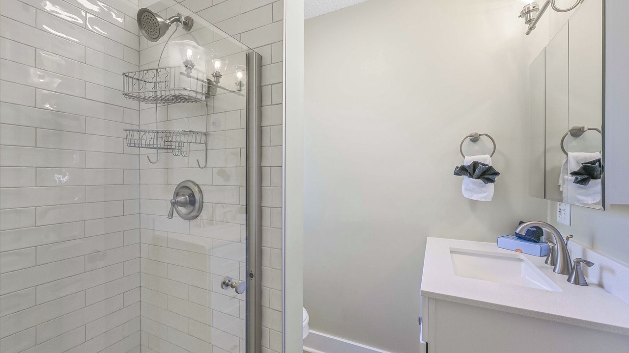 Photo of Bathroom in Laguna Beach