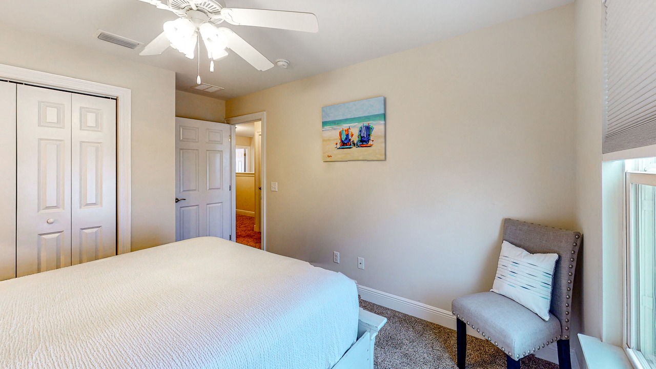 Photo of Bedroom in Crescent Beach