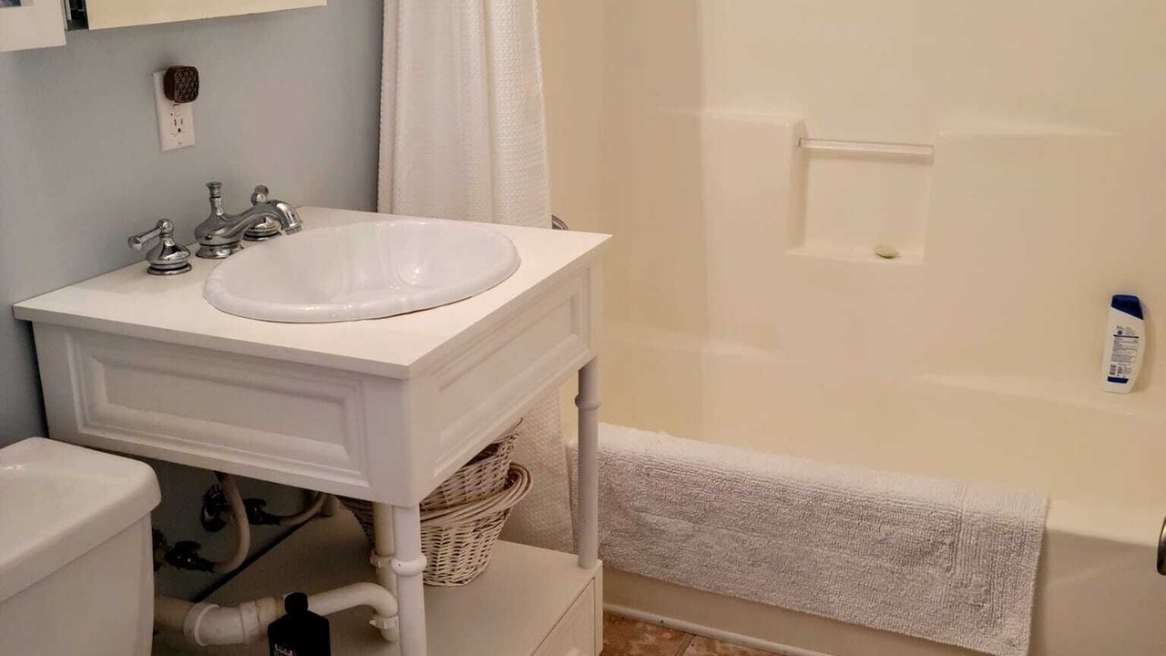 Photo of Bathroom in Dry Creek