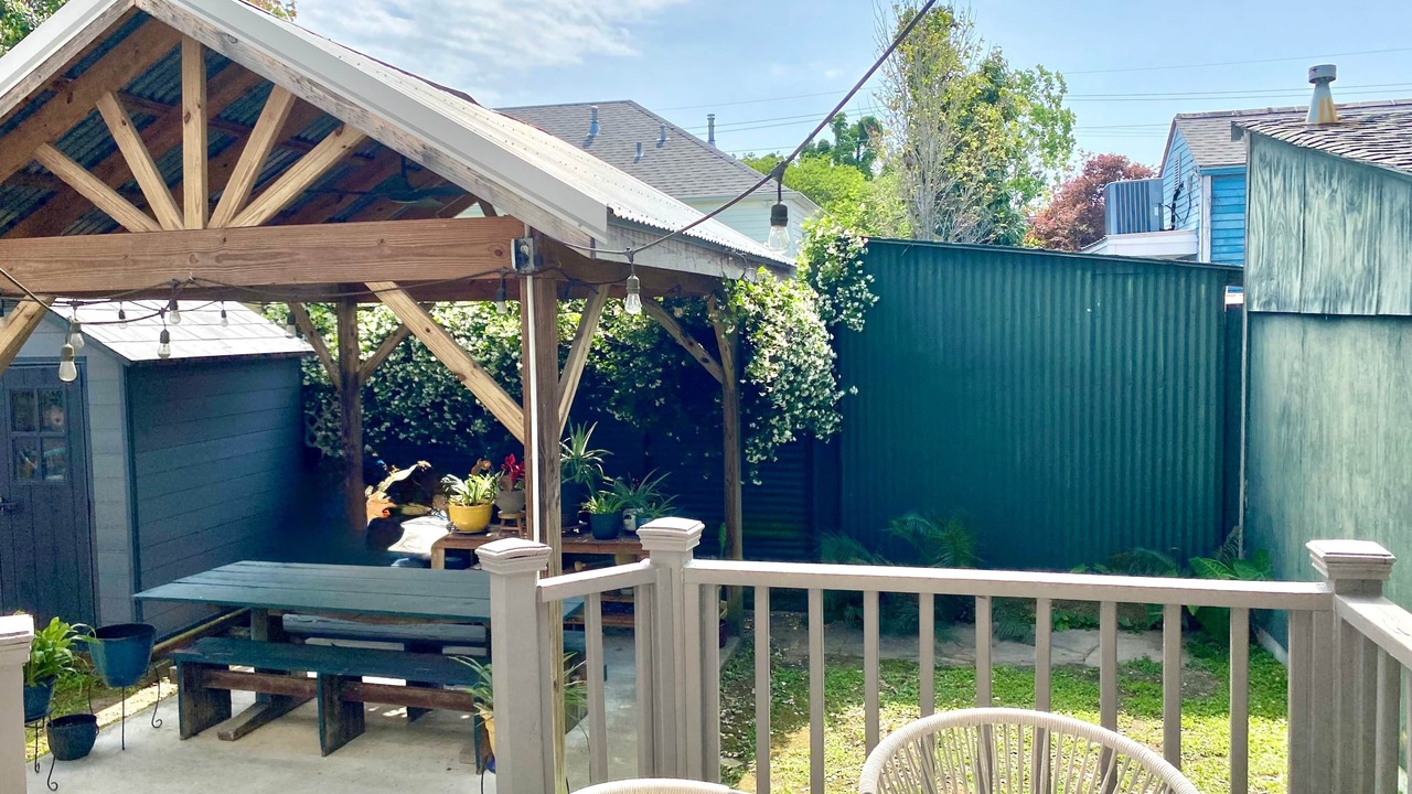 Photo of Outdoor in Faubourg Delachaise