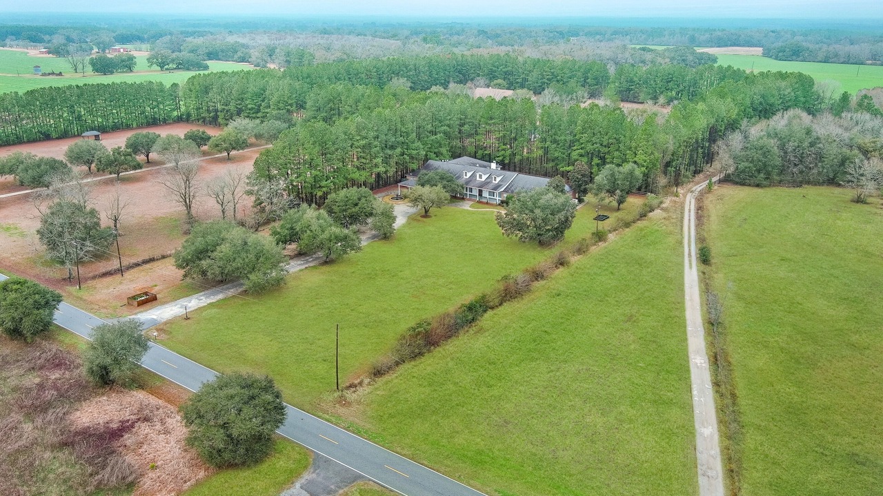 Photo of Outdoor in Grand Bay