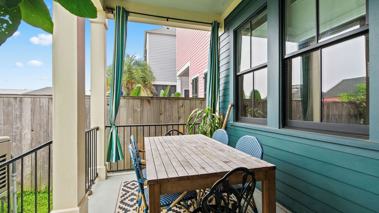 Photo of Outdoor in Algiers Point