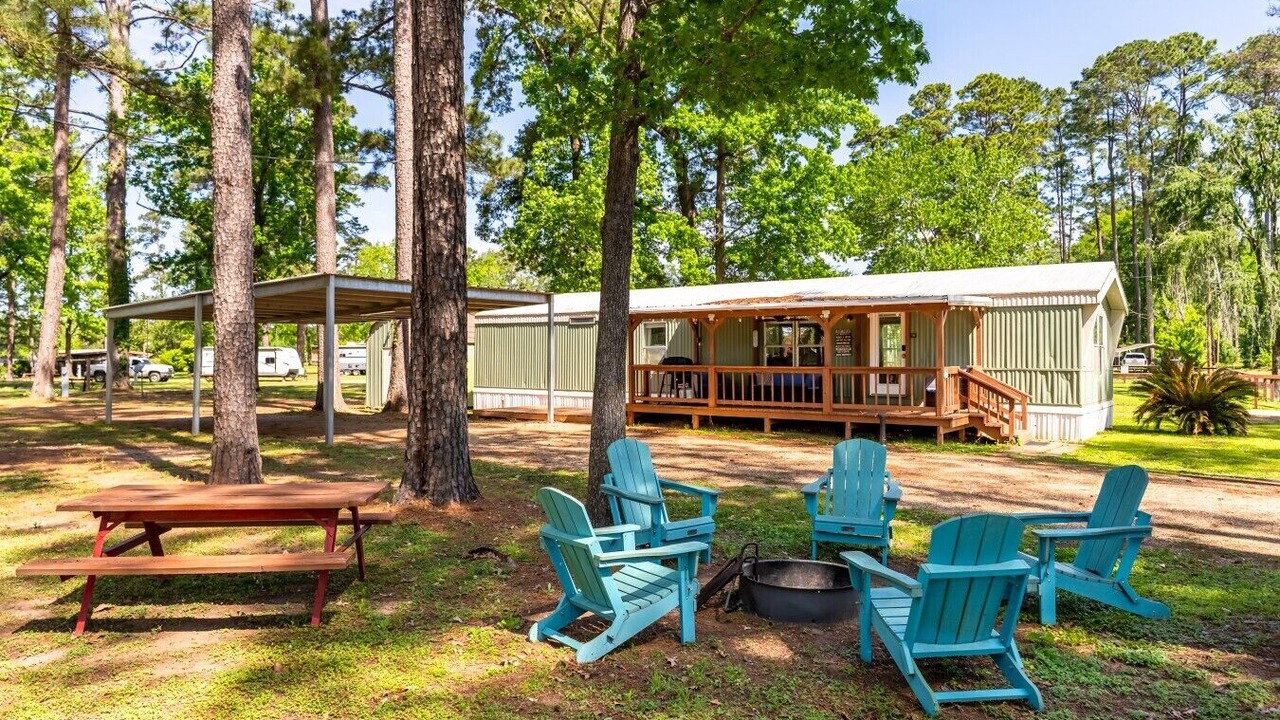 Photo of Outdoor in Hemphill