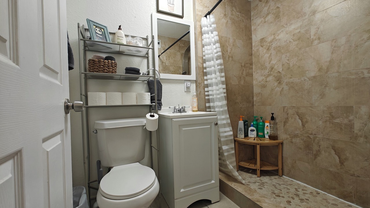 Photo of Bathroom in Wilton Manors