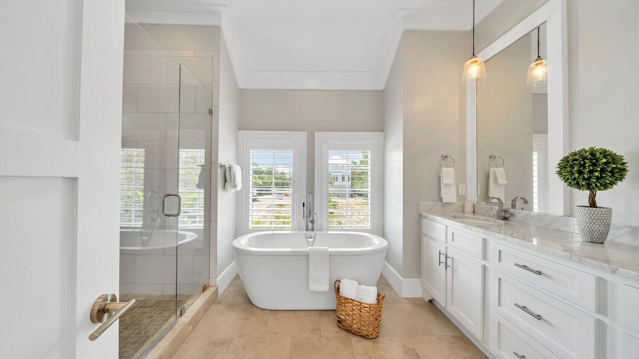 Photo of Bathroom in SeaNest Village