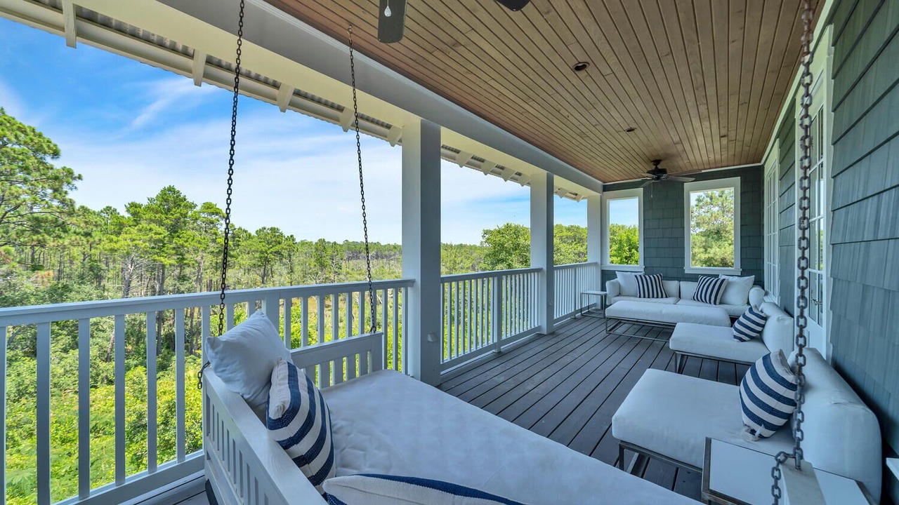 Photo of Patio Balcony in SeaNest Village