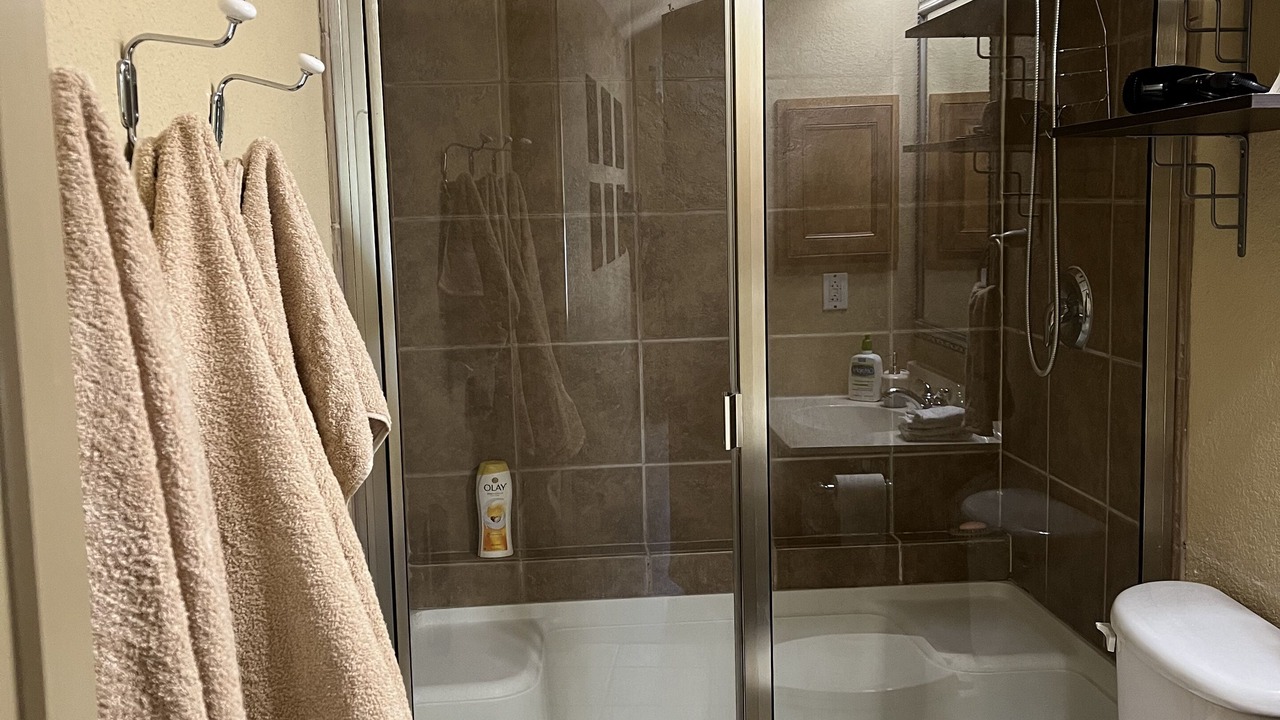 Photo of Bathroom in West Tawakoni