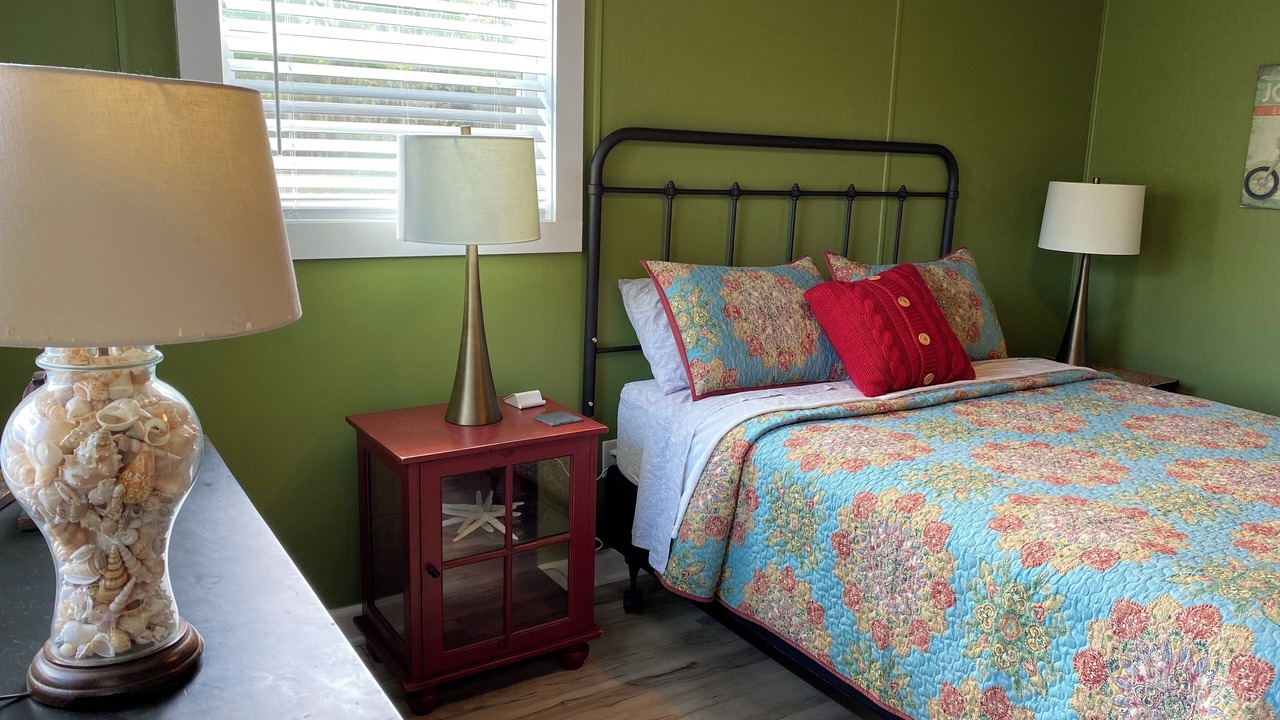 Photo of Bedroom in Apalachicola