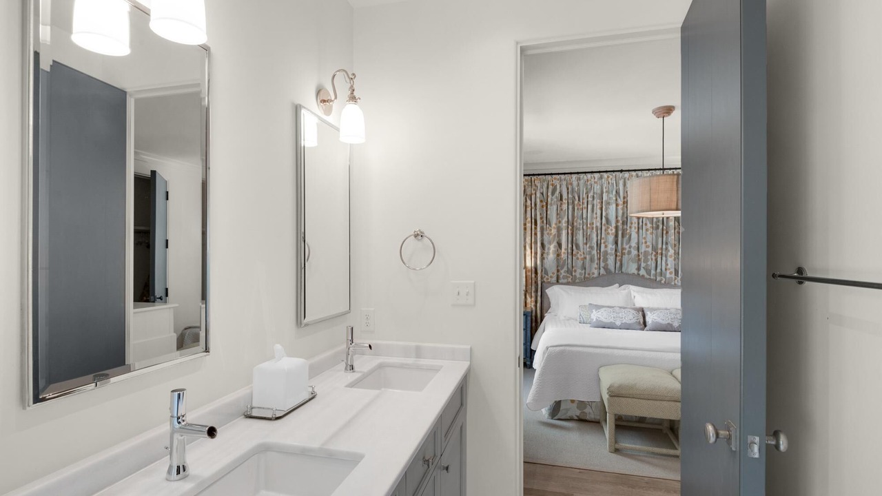 Photo of Bathroom in Rosemary Beach