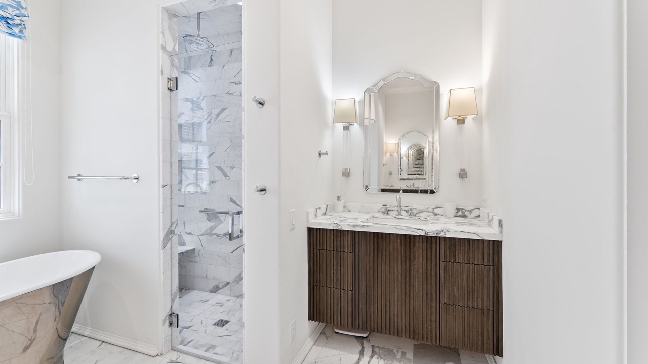 Photo of Bathroom in Inlet Beach
