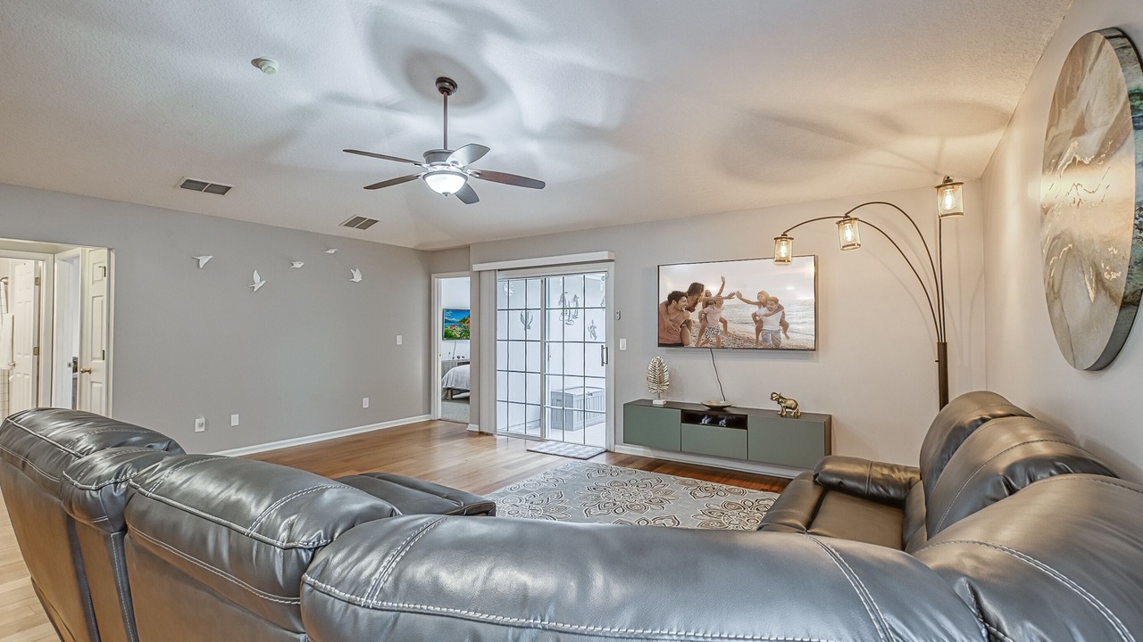Photo of Livingroom in Southside