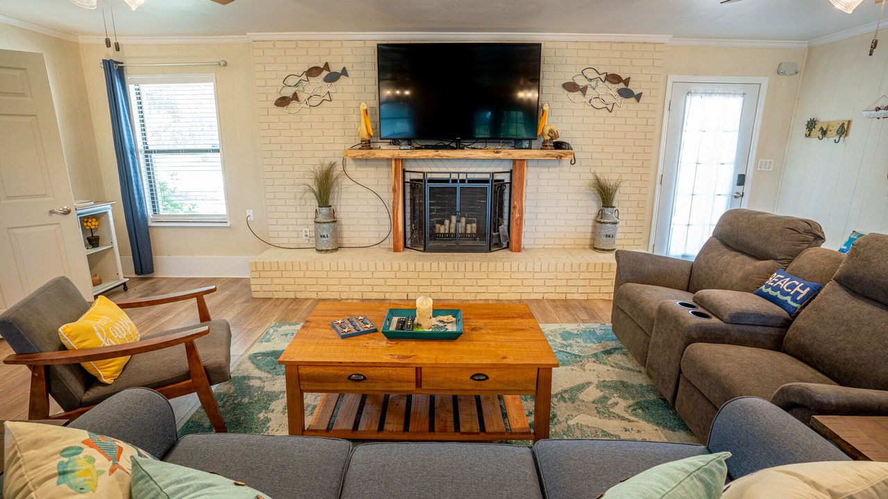Photo of Livingroom in Magnolia Bluffs