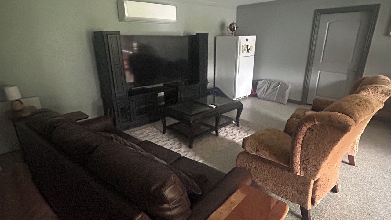Photo of Livingroom in Mead